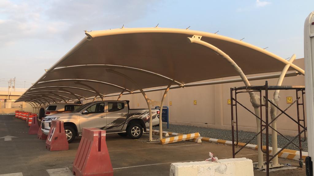 مظلات سيارات