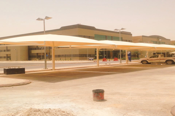 مظلات سيارات