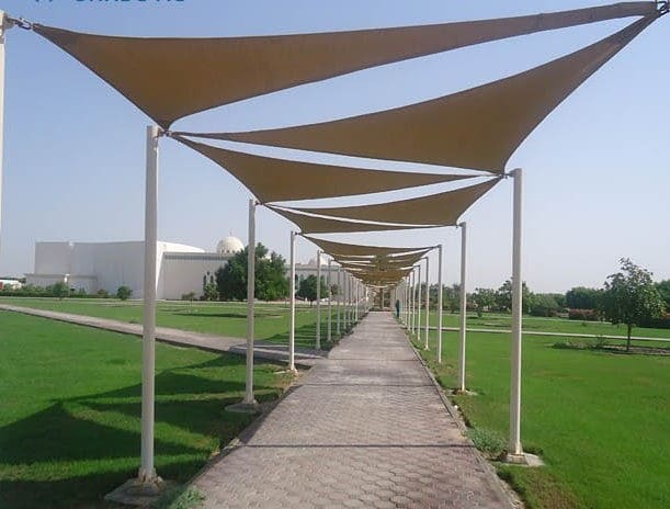 مظلات سيارات